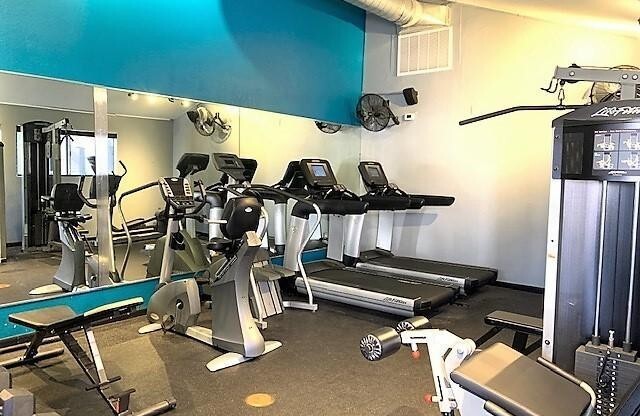 1 bed, 1 bath, $1,399, Unit # 2077
