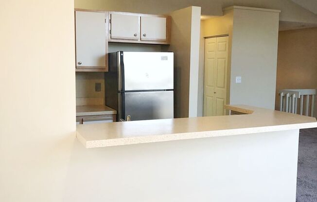 1 bed, 1 bath, 761 sqft, $1,118, Unit 8456f