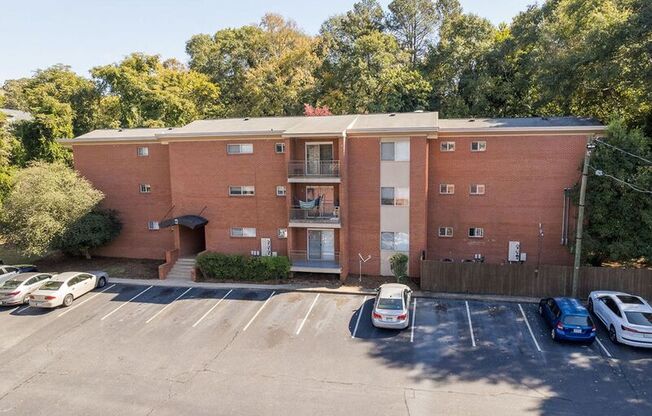 250 Little St. Apt. 202B