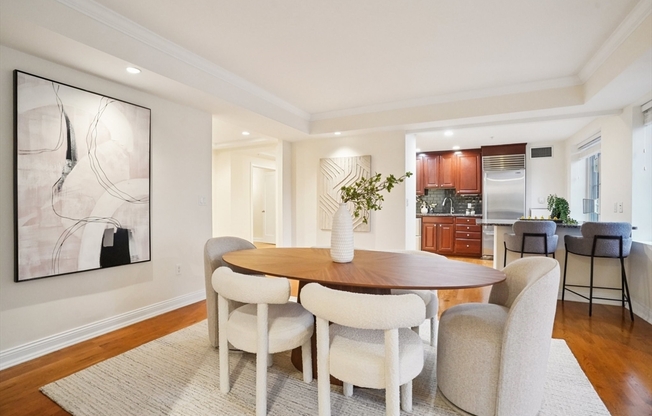 4 beds, 4 baths, 2,463 sqft, $12,000, Unit B811