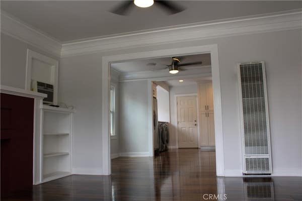 1655 W 39 ST