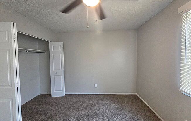 2 beds, 1 bath, 875 sqft, $1,159, Unit 705 #7