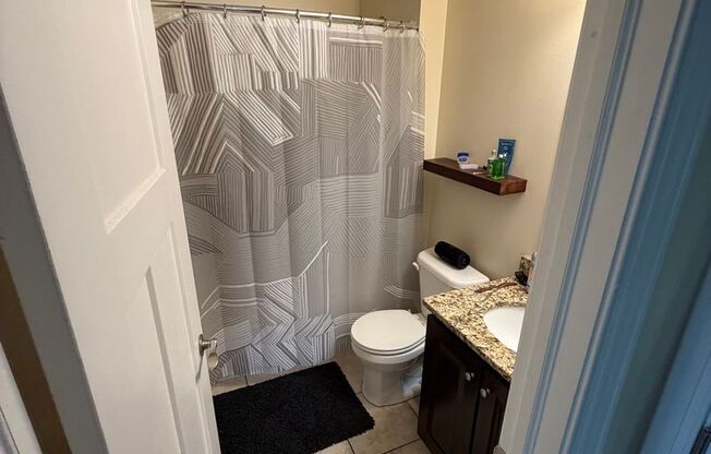 1 bed, 1 bath, 680 sqft, $1,450, Unit Unit I