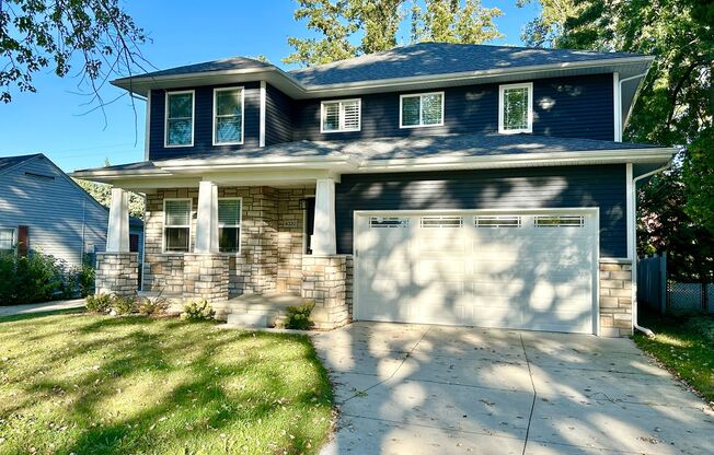 Stunning Contemporary New Build in Northwest Royal Oak