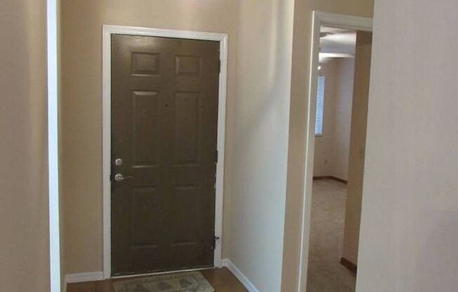 2 Bedrooms/ 2 Baths, Large 2 story 1,050+ SF Townhome with Garage in the lush Wekiva Villas on the Green Community in heart of Wekiva Golf Community.