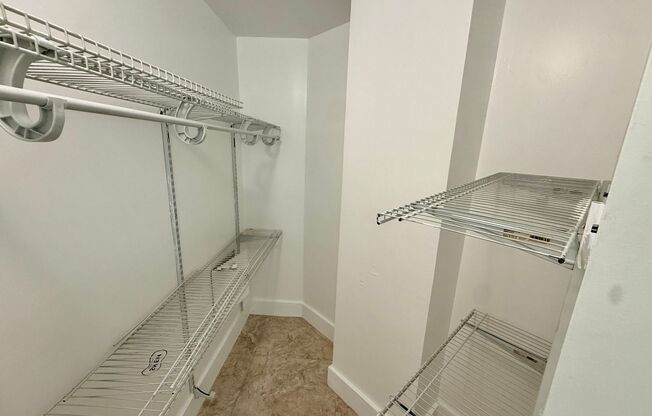 3 beds, 3 baths, $5,495