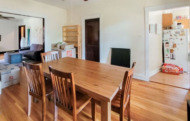 2 beds, 1 bath, 845 sqft, $1,995, Unit 3929-1S