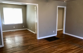 2 beds, 1 bath, $1,150