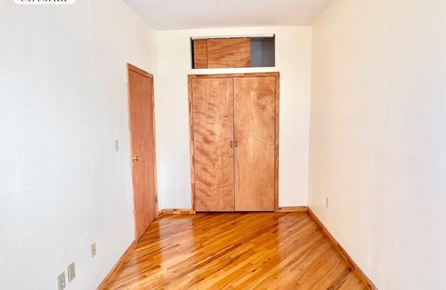 1 bed, 1 bath, $2,400, Unit 3F