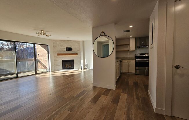 Cherry Creek Beautiful and Bright 1 Bed 1 Bath Condo