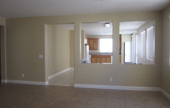 For Rent - Whitney Falls Ct - 4BD 2BA House - SW Near Walmart & 215 Freeway