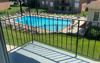 2 beds, 1 bath, 863 sqft, $2,025, Unit 5335 #6