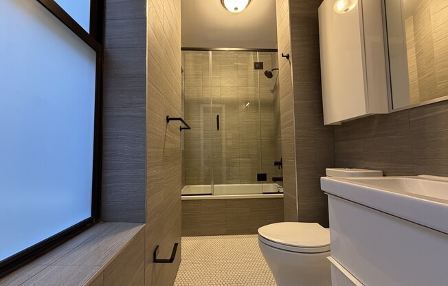 Studio, 1 bath, $3,995, Unit 15