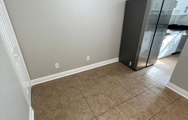 1 bed, 1 bath, 550 sqft, $850, Unit 1325-C