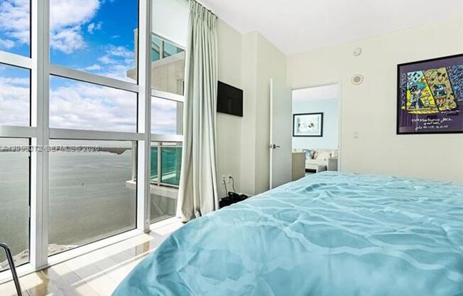 2 beds, 2.5 baths, $6,500, Unit # 3710