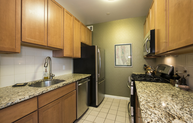 247 W 115 ST