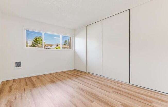 1 bed, 1 bath, 540 sqft, $1,300, Unit 19