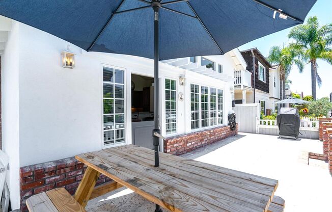 9 month winter lease on Balboa Island! No yearly leases
