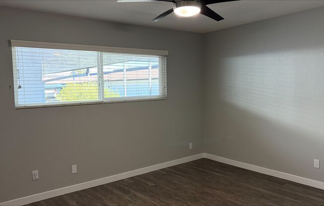 1 bed, 1 bath, 735 sqft, $2,295, Unit 72