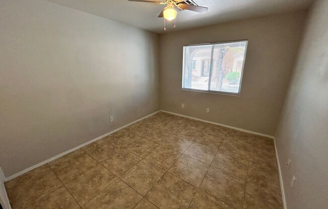 *GREAT 2 STORY 3 BEDROOM, 2.5 BATH HOME WITH 1 CAR GARAGE ATTACHED*