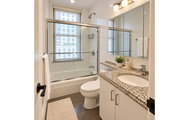 2 beds, 2 baths, 1,000 sqft, $7,500, Unit 10B