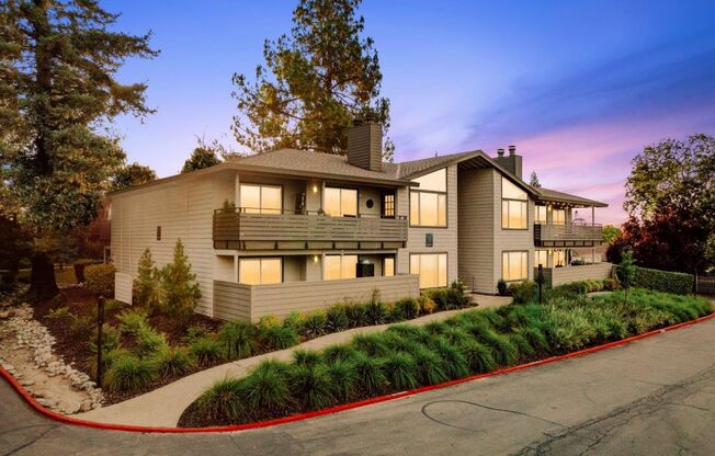 1 bed, 1 bath, 707 sqft, $1,875