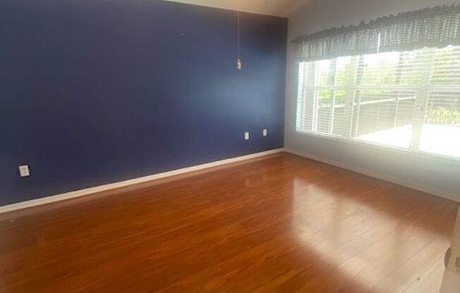 3 beds, 2 baths, $4,000