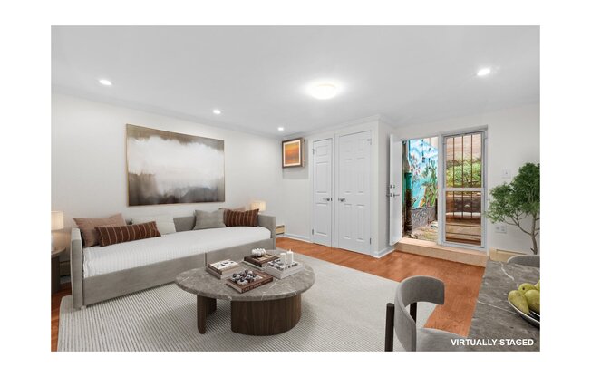 32 3 HAMILTON TERRACE