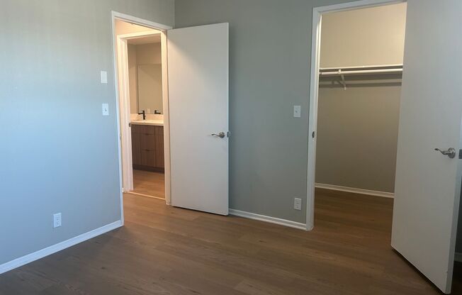 2 beds, 1.5 baths, 1,074 sqft, $3,125, Unit 800Q2