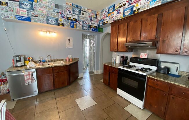 W. Cary St. 1263