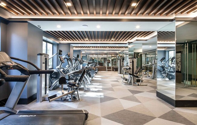 1 bed, 1 bath, 708 sqft, $5,995, Unit 12H