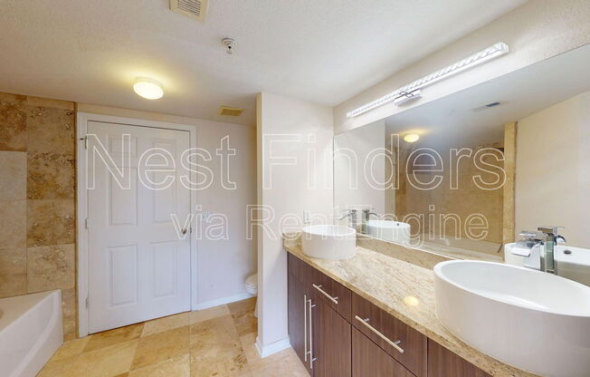 3 beds, 2 baths, 1,613 sqft, $1,850, Unit 1227