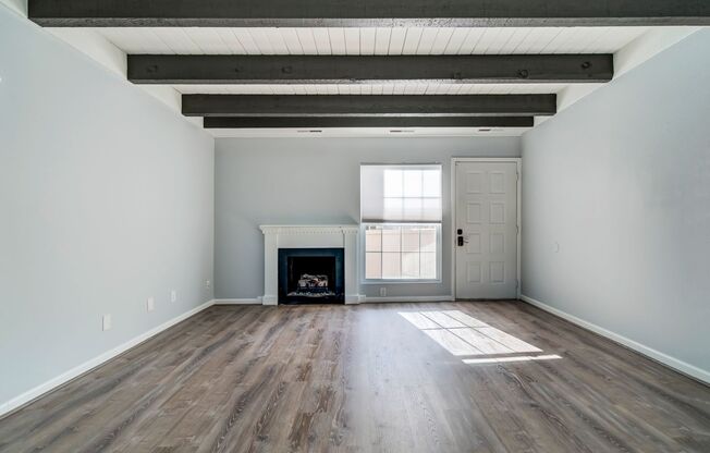 3525 REBECCA LN