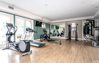 2 beds, 2 baths, 918 sqft, $3,495, Unit 45-01