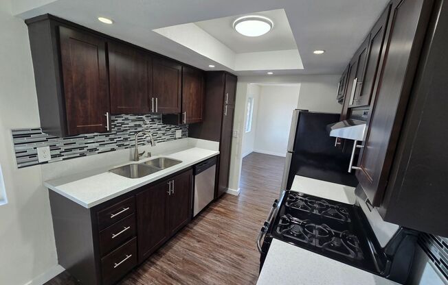 1 bed, 1 bath, 650 sqft, $2,098, Unit 301