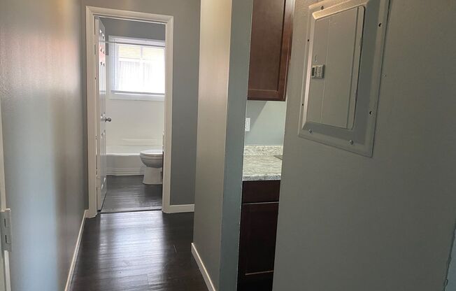 1 bed, 1 bath, 650 sqft, $999, Unit 2019-N09