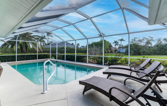 Ultimate Coastal Escape on Marco Island – Spacious, Stylish & Steps from It All!