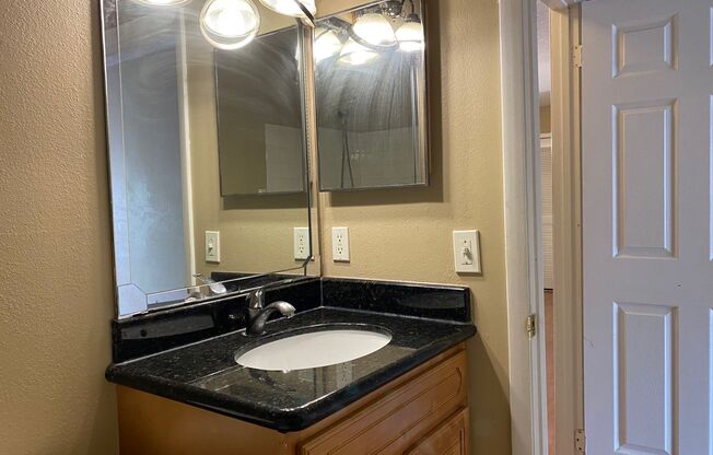 2 beds, 2 baths, $1,595, Unit #202