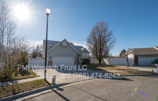 794 E SAVANNAH CT