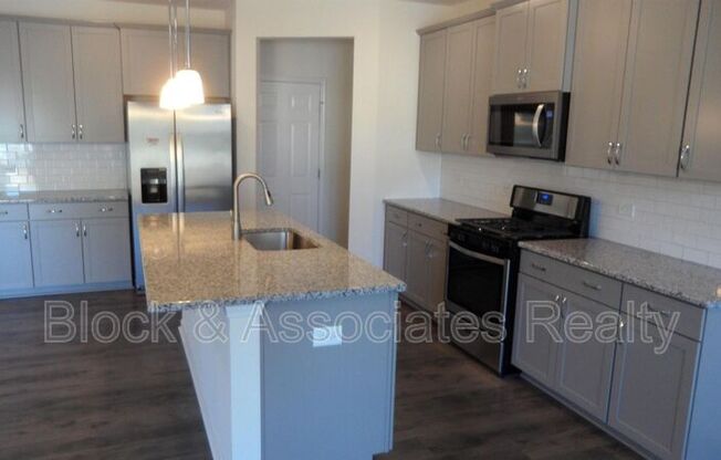 1133 GRENSHAW DR