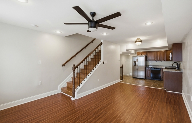 1008 W ST B