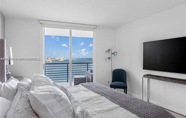 3 beds, 2 baths, 1,792 sqft, $7,500, Unit 335 S Biscayne # 2309