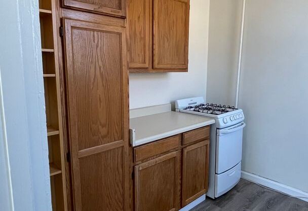 1 bed, 1 bath, $1,550, Unit Unit 304