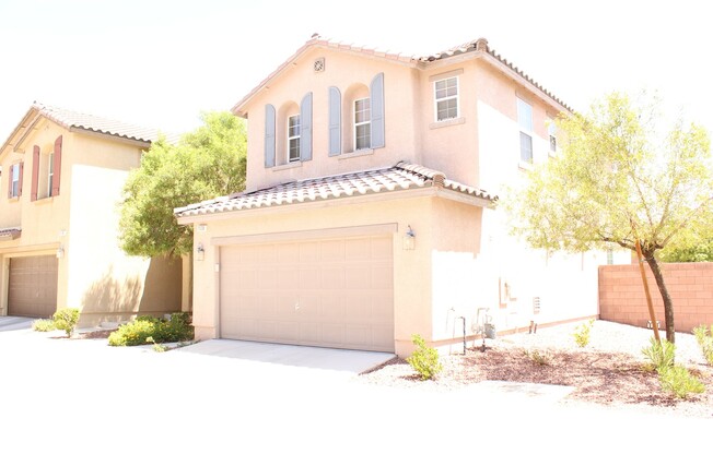 BEAUTIFUL 3 BEDROOM, 2.5 BATH HOME LOCATED IN THE GUARD-GATED COMMUNITY OF TUSCANY!