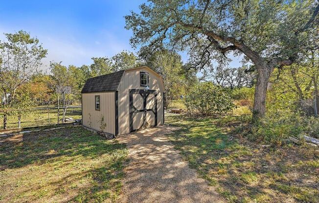 Fantastic 3-Bedroom Home in Bertram