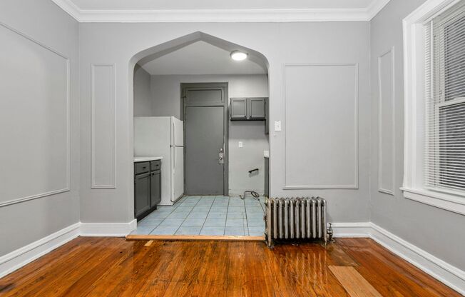 8139-8145 S Maryland Ave