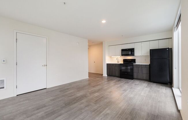 Studio, 1 bath, 418 sqft, $1,625, Unit 612