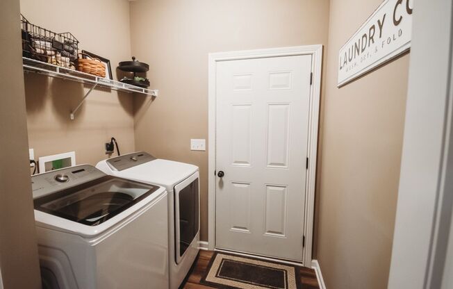 4 beds, 2 baths, $2,800