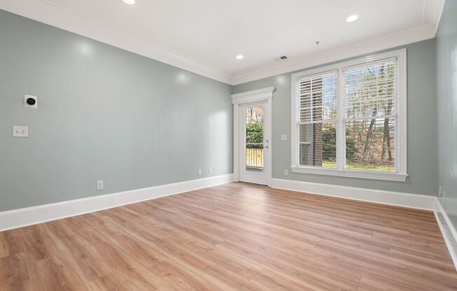 **RENT INCENTIVE!!** Freshly Updated 2BR/2BA Condo - Minutes to North Hills