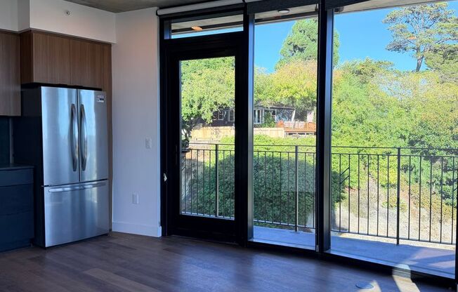 2 beds, 2 baths, 816 sqft, $4,320, Unit 609